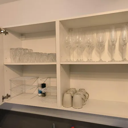 New Spacious Luxury At Rathaushausplatz