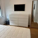 アパート New Spacious Luxury At Rathaushausplatz アウグスブルク