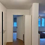 New Spacious Luxury At Rathaushausplatz アウグスブルク