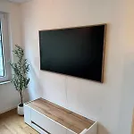 アパート New Spacious Luxury At Rathaushausplatz