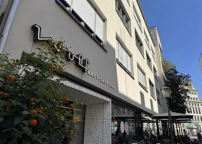 Apartment New Spacious Luxury At Rathaushausplatz